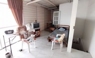 CASA EN VENTA EN PAMIRA BARRIO CAMPOS DE LA ITALIA ESQUINERA