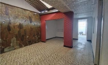 CASA CON LOCAL COMERCIAL EN VENTA – PALMIRA, BARRIO NUEVO CENTRO