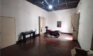 CASA EN VENTA  PALMIRA LAS DELICIAS IDEAL PARA BODEGA NEGOCIO