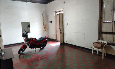 CASA EN VENTA  PALMIRA LAS DELICIAS IDEAL PARA BODEGA NEGOCIO