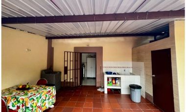 CASA EN VENTA EN PALMIRA GRANDE BARRIO NUEVO UN PISO