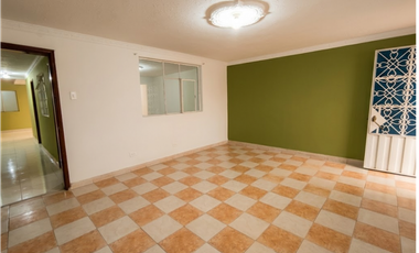 Arriendo Casa Galán | 3 Niveles | 5 Hab + Estudio | Amplios Espacios