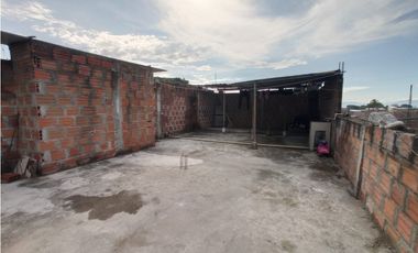 CASA ESQUINERA BIFAMILIAR EN VENTA EN PALMIRA B/BOSQUES DEL EDEN