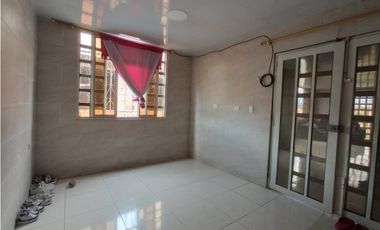 CASA ESQUINERA BIFAMILIAR EN VENTA EN PALMIRA B/BOSQUES DEL EDEN