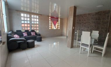CASA ESQUINERA BIFAMILIAR EN VENTA EN PALMIRA B/BOSQUES DEL EDEN