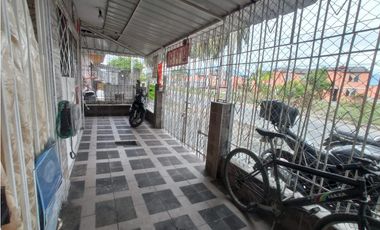CASA ESQUINERA BIFAMILIAR EN VENTA EN PALMIRA B/BOSQUES DEL EDEN