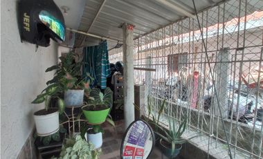 CASA ESQUINERA BIFAMILIAR EN VENTA EN PALMIRA B/BOSQUES DEL EDEN