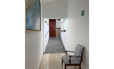 Renta Consultorio con Recepción en Revolución Pachuca planta Baja