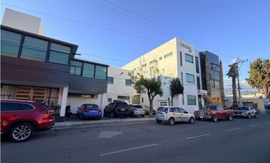 Renta Consultorio con Recepción en Revolución Pachuca planta Baja