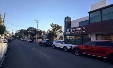 Renta Consultorio con Recepción en Revolución Pachuca planta Baja