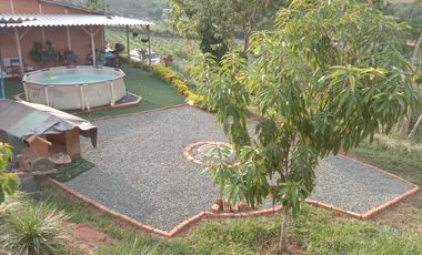 VENDO O PERMUTO FINCA 1669 m² ,Arboles Frutales, segura, cómoda, vista excelente y clima. A  Solo 15 Minutos del hospital de Jamundí