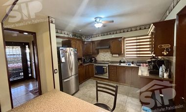 Casa en Venta en Ave Ppal Residencial San Patricio