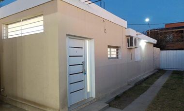 VENTA Casa 2 dormitorios. B° Cerro de la Cruz