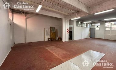 Edificio de múltiples usos con detalles de diseño exclusivo en excelente zona