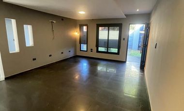 Casa de 3 dormitorios con pileta