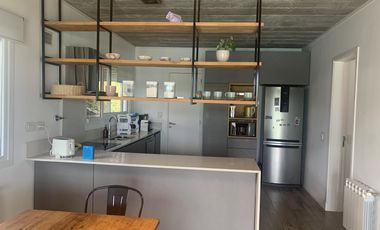 El Canton - Islas | Alquiler | Impecable casa al agua (posibilidad de alquilar amoblada)