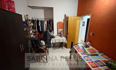 Casa 4 ambientes en VENTA - Moreno