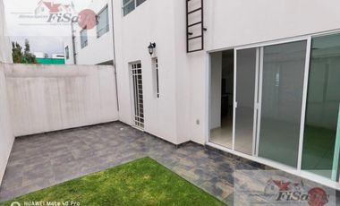 Casa - Fraccionamiento Bosques de San Juan