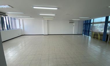 Edificio Comercial y/o Corporativo en Renta Zona Dorada.