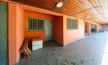 VENTA CASA 5 DORMITORIOS FRENTE AL RIO-ARROYO SECO