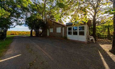 VENTA CASA 5 DORMITORIOS FRENTE AL RIO-ARROYO SECO
