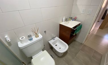 Monoambiente ALQUILER Banfield con balcon