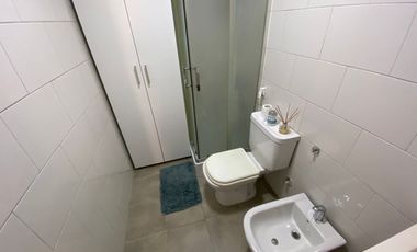 Monoambiente ALQUILER Banfield con balcon