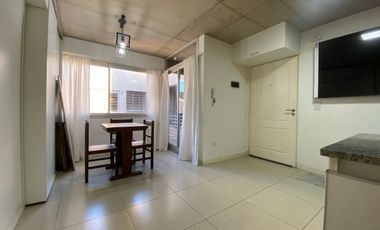 Monoambiente ALQUILER Banfield con balcon