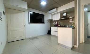 Monoambiente ALQUILER Banfield con balcon