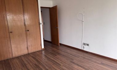 Departamento en Arriendo en Recién remodelado a pasos del metro El Golf