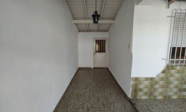 CASA T/CHALET DE 3 DORM. COCHERA, PATIO, QUINCHO