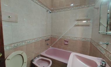 CASA T/CHALET DE 3 DORM. COCHERA, PATIO, QUINCHO