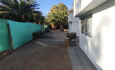 Casa en Arriendo en licanray con los guerreros