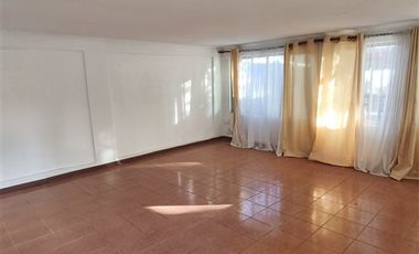 Casa en Arriendo en licanray con los guerreros