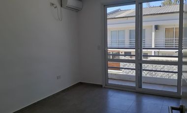 DUPLEX 4AMB COMPLEJO C/PILETA BARRIO CERRADO PILAR