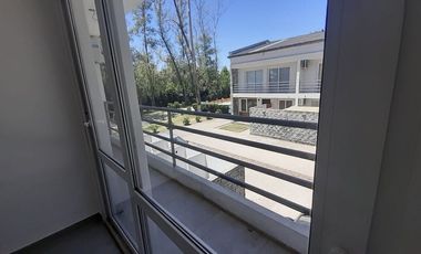 DUPLEX 4AMB COMPLEJO C/PILETA BARRIO CERRADO PILAR
