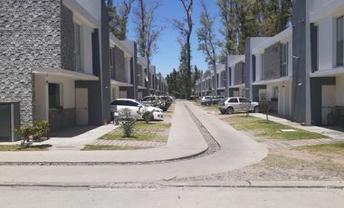 DUPLEX 4AMB COMPLEJO C/PILETA BARRIO CERRADO PILAR