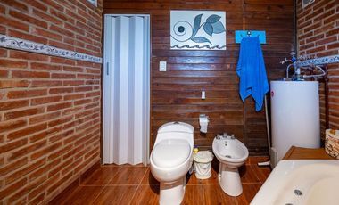CASA EN VENTA EN OLIVEROS QUINCHO PILETA PARRILLA