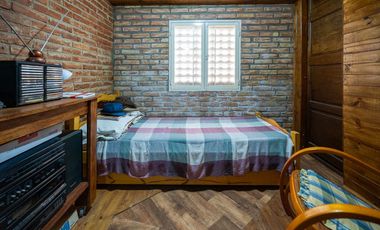 CASA EN VENTA EN OLIVEROS QUINCHO PILETA PARRILLA