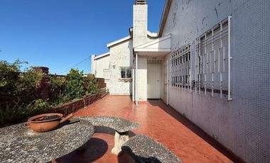 VENTA GALPON CON VIVIENDA 5 AMBIENTES EN SAN JOSE