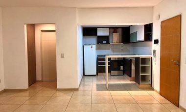Monoambiente alquiler San Fernando balcón parrilla