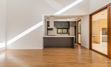 CASA EN VENTA EN UNA SOLA PLANTA 3 DORMIS Y PILETA