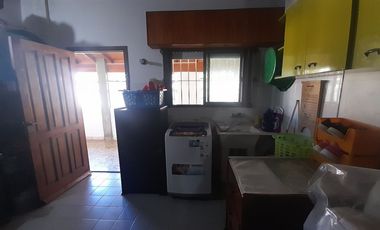 VENTA CASA 3 AMB CON GRAN PARQUE CERCA DE LA COSTA