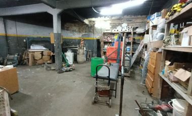 Alquiler Galpón con Playón de maniobras y Oficinas