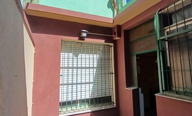 PH EX CONSULTORIO A 50 m. DE LA PLAZA SAN MARTIN