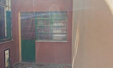 PH EX CONSULTORIO A 50 m. DE LA PLAZA SAN MARTIN