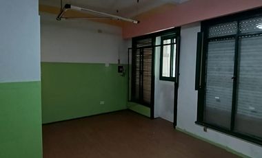 PH EX CONSULTORIO A 50 m. DE LA PLAZA SAN MARTIN