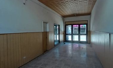 PH EX CONSULTORIO A 50 m. DE LA PLAZA SAN MARTIN