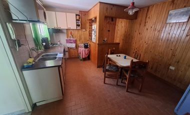 venta casa 3 ambientes con jardín en Santa Clara