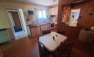 venta casa 3 ambientes con jardín en Santa Clara